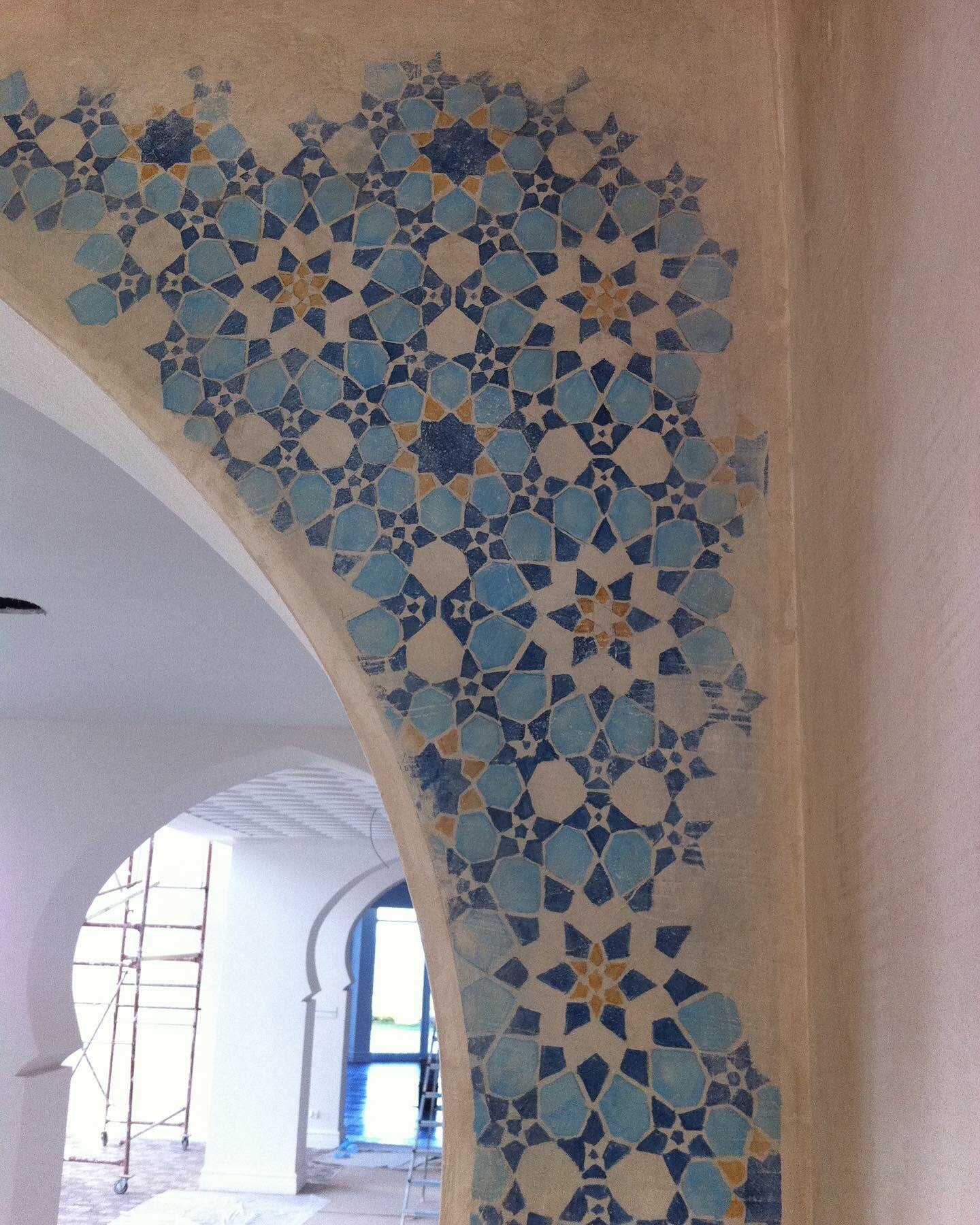 Mural de Jorge Estévez — Residencia privada, Bakú, Azerbaiyán