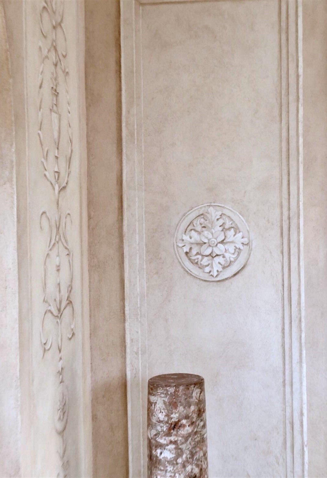 Mural de Jorge Estévez — Residencia privada, Madrid, España