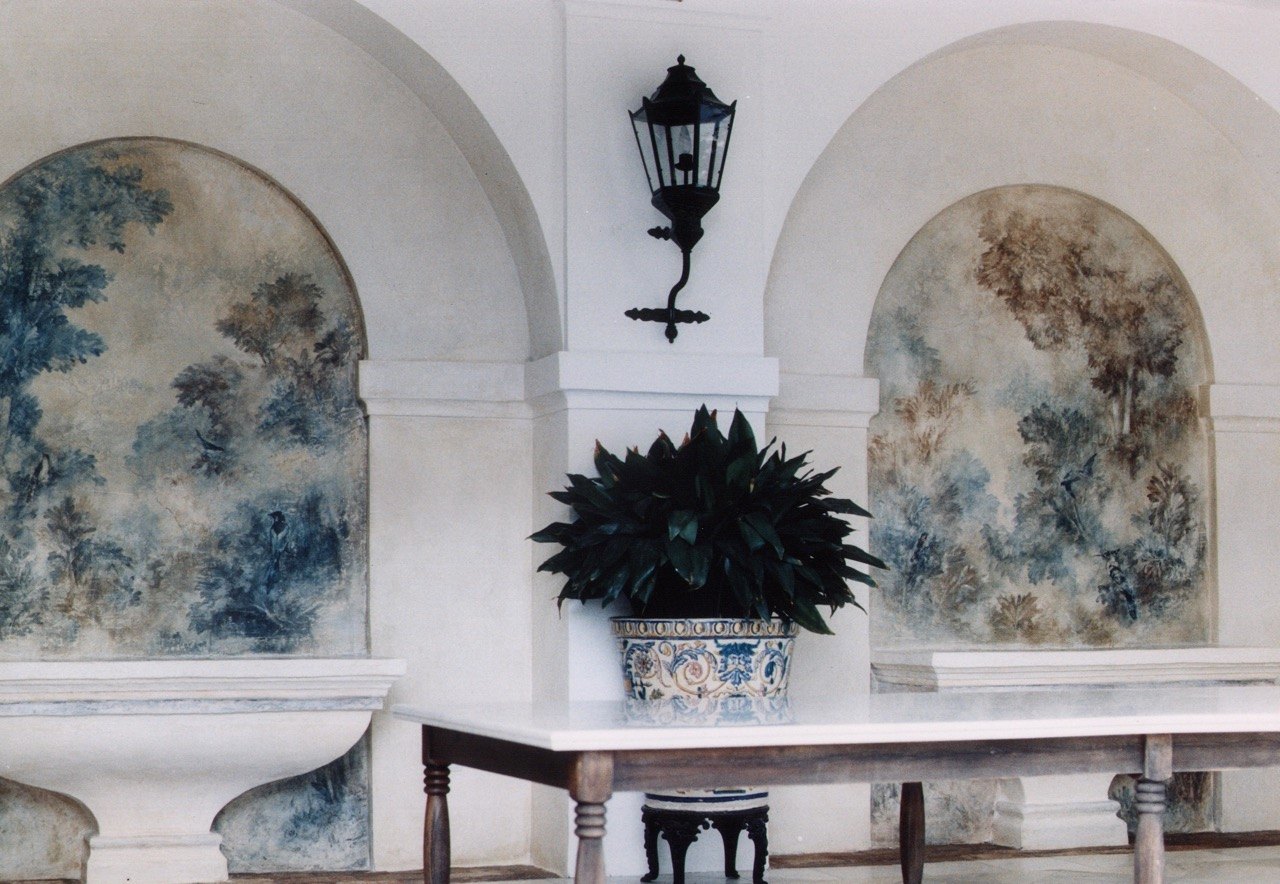 Mural de Jorge Estévez — Residencia privada, Sevilla, España